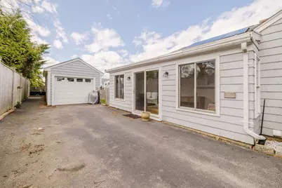 554 Madison Street, Fall River, MA 02720 - Photo 5