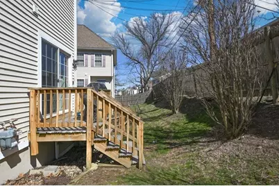 15 Alton St #9, Lowell, MA 01852 - Photo 35