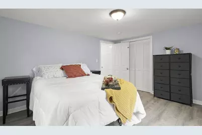 4 James Ave, Freetown, MA 02717 - Photo 15