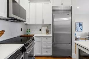 273 Commonwealth Ave, Boston, MA 02116 - Photo 11