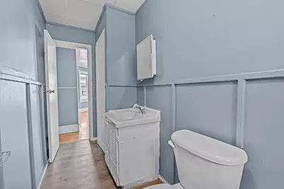 1819 Pleasant St #3, Fall River, MA 02723 - Photo 25