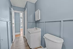 1819 Pleasant St, Fall River, MA 02723 - Photo 25