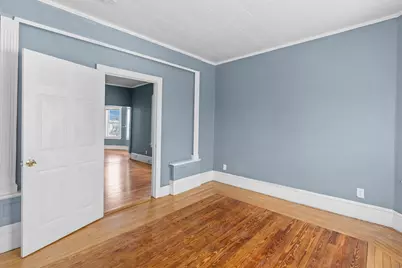 1819 Pleasant St #3, Fall River, MA 02723 - Photo 3