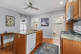 26 Maple St, Taunton, MA 02780 - Photo 11