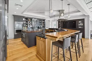 54 Lincoln St, Hingham, MA 02043 - Photo 9