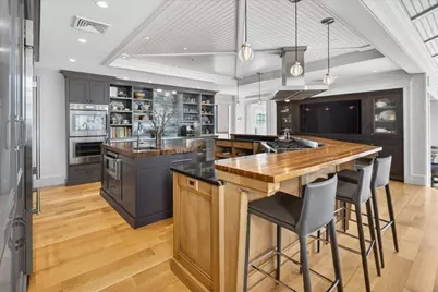 54 Lincoln Street, Hingham, MA 02043 - Photo 11