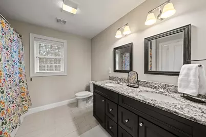 697 Salisbury, Worcester, MA 01609 - Photo 25