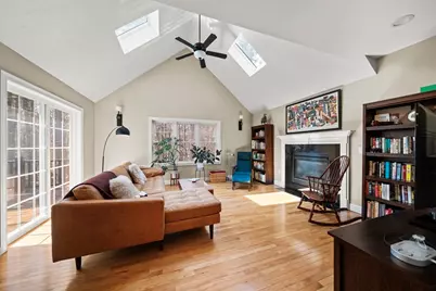 697 Salisbury, Worcester, MA 01609 - Photo 11