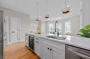 31 Boardman St, Boston, MA 02128 - Photo 15