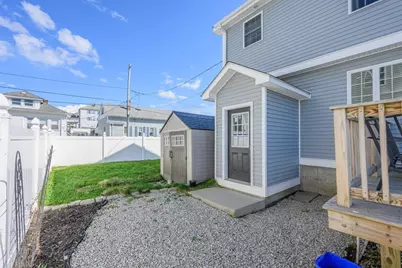 138 Sprague St, Fall River, MA 02724 - Photo 27