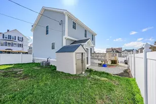 138 Sprague St, Fall River, MA 02724 - Photo 29