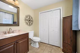 138 Sprague St, Fall River, MA 02724 - Photo 13