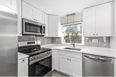 19 Cochato Park, Randolph, MA 02368 - Photo 5