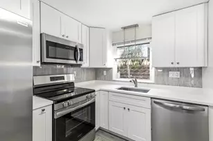 19 Cochato Park, Randolph, MA 02368 - Photo 5