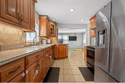 41 Dellwood Rd, Worcester, MA 01602 - Photo 9