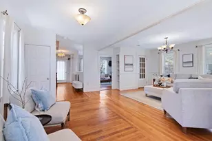 20 Prospect St, Reading, MA 01867 - Photo 7