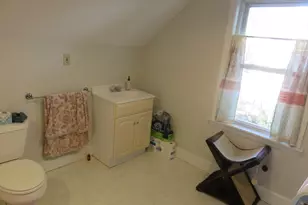 105 Plympton St, Waltham, MA 02451 - Photo 17