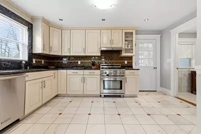 122 Elmer Rd, Boston, MA 02124 - Photo 7