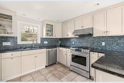 11 Springdale, Wellesley, MA 02481 - Photo 9