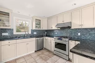 11 Springdale, Wellesley, MA 02481 - Photo 9