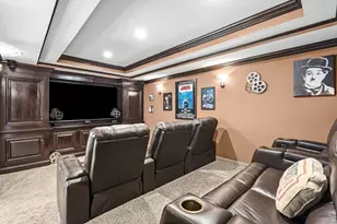 257 High St, Winchester, MA 01890 - Photo 23