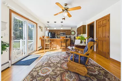 595 Old Westport Rd, Dartmouth, MA 02747 - Photo 9