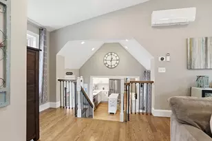 206 Russell St, Woburn, MA 01801 - Photo 9