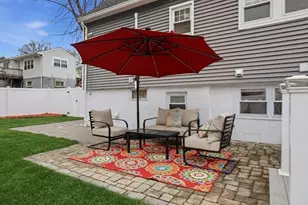 206 Russell St, Woburn, MA 01801 - Photo 37