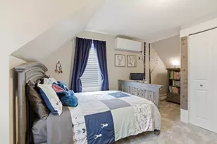 206 Russell St, Woburn, MA 01801 - Photo 25