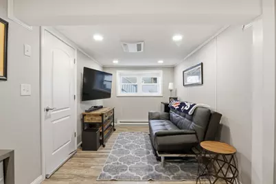 206 Russell St, Woburn, MA 01801 - Photo 29