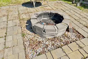 12 Madison St, Taunton, MA 02780 - Photo 7