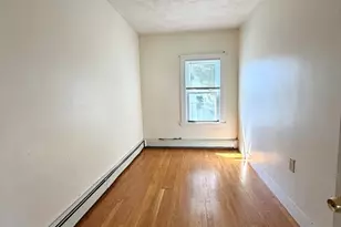 11 Snow St, Boston, MA 02135 - Photo 9