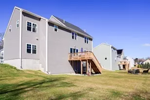 31 Lilac Ave, Bellingham, MA 02019 - Photo 35