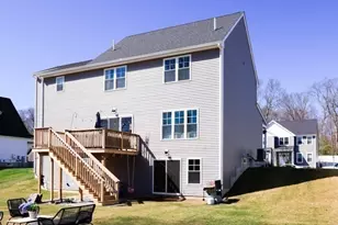 31 Lilac Ave, Bellingham, MA 02019 - Photo 37