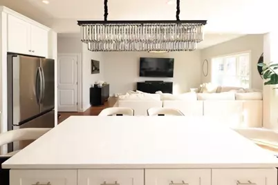 31 Lilac Ave, Bellingham, MA 02019 - Photo 9