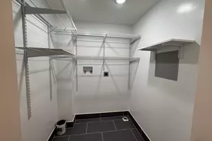 37 Vera St, Revere, MA 02151 - Photo 17