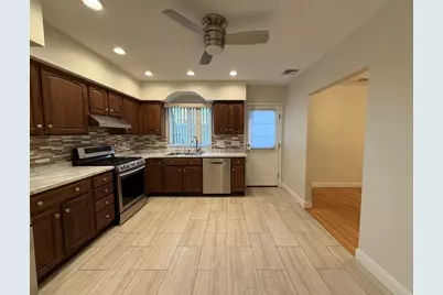 37 Vera St #1, Revere, MA 02151 - Photo 5