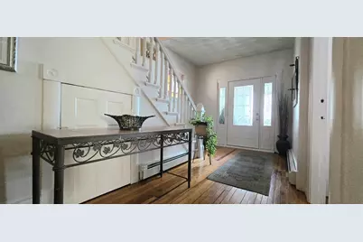 40 Hollywood St, Worcester, MA 01610 - Photo 5