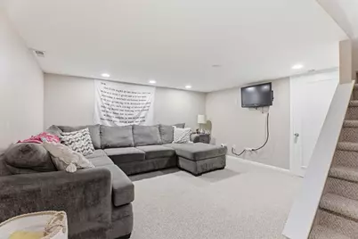 102 Corey Colonial #102, Agawam, MA 01001 - Photo 33