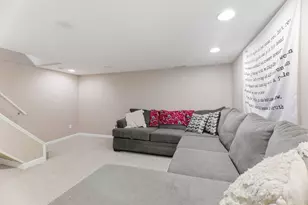 102 Corey Colonial, Agawam, MA 01001 - Photo 35