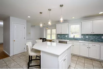 72 Pilgrim Trl, Marshfield, MA 02050 - Photo 9