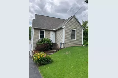 26 Hayre St, Westfield, MA 01085 - Photo 1