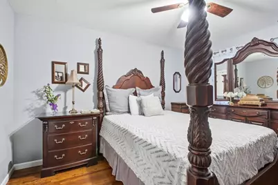 70 Norman St, Springfield, MA 01104 - Photo 13