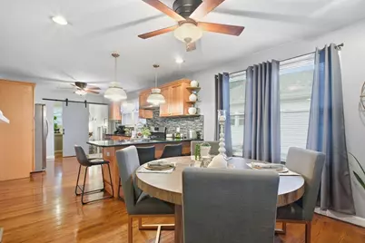 70 Norman St, Springfield, MA 01104 - Photo 9