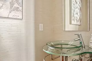 17 Albemarle St, Boston, MA 02115 - Photo 13