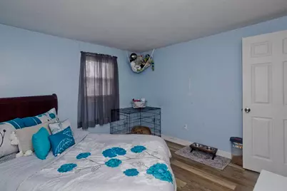 93 Pendleton Ave, Springfield, MA 01109 - Photo 15