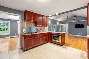 495 Grafton St, Shrewsbury, MA 01545 - Photo 9