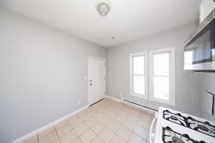 92 Green Hill Pkwy, Worcester, MA 01605 - Photo 11