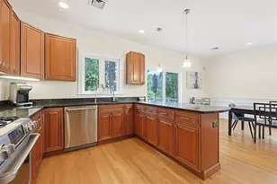 98-100 Lexington St, Newton, MA 02466 - Photo 11