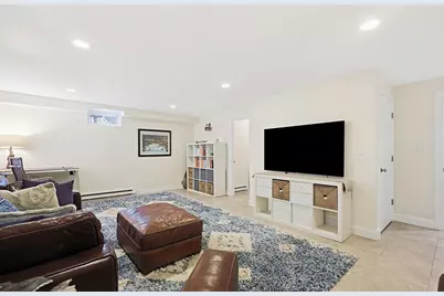 98-100 Lexington Street #100, Newton, MA 02466 - Photo 33